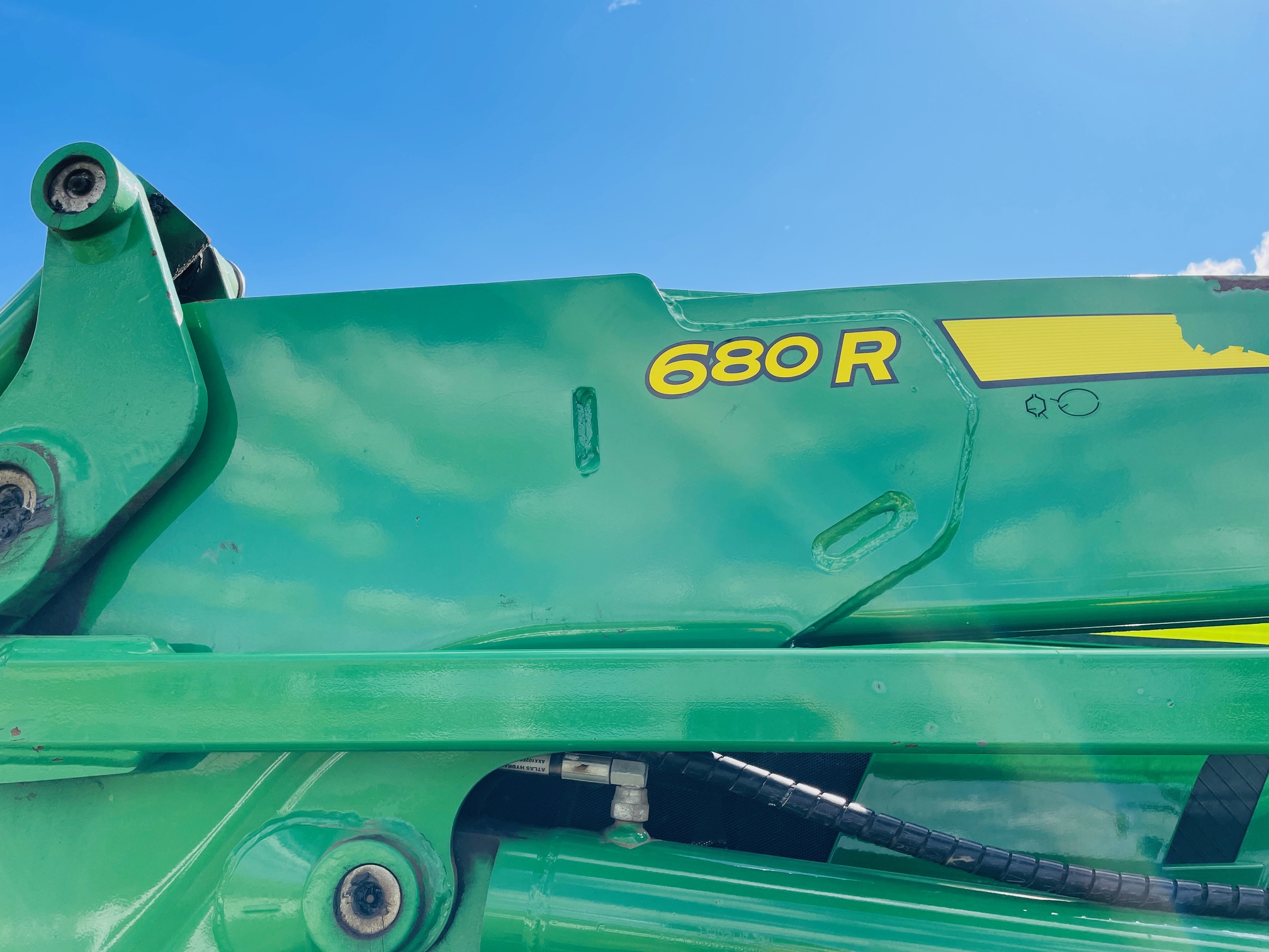 2019 John Deere 6175R Tractor