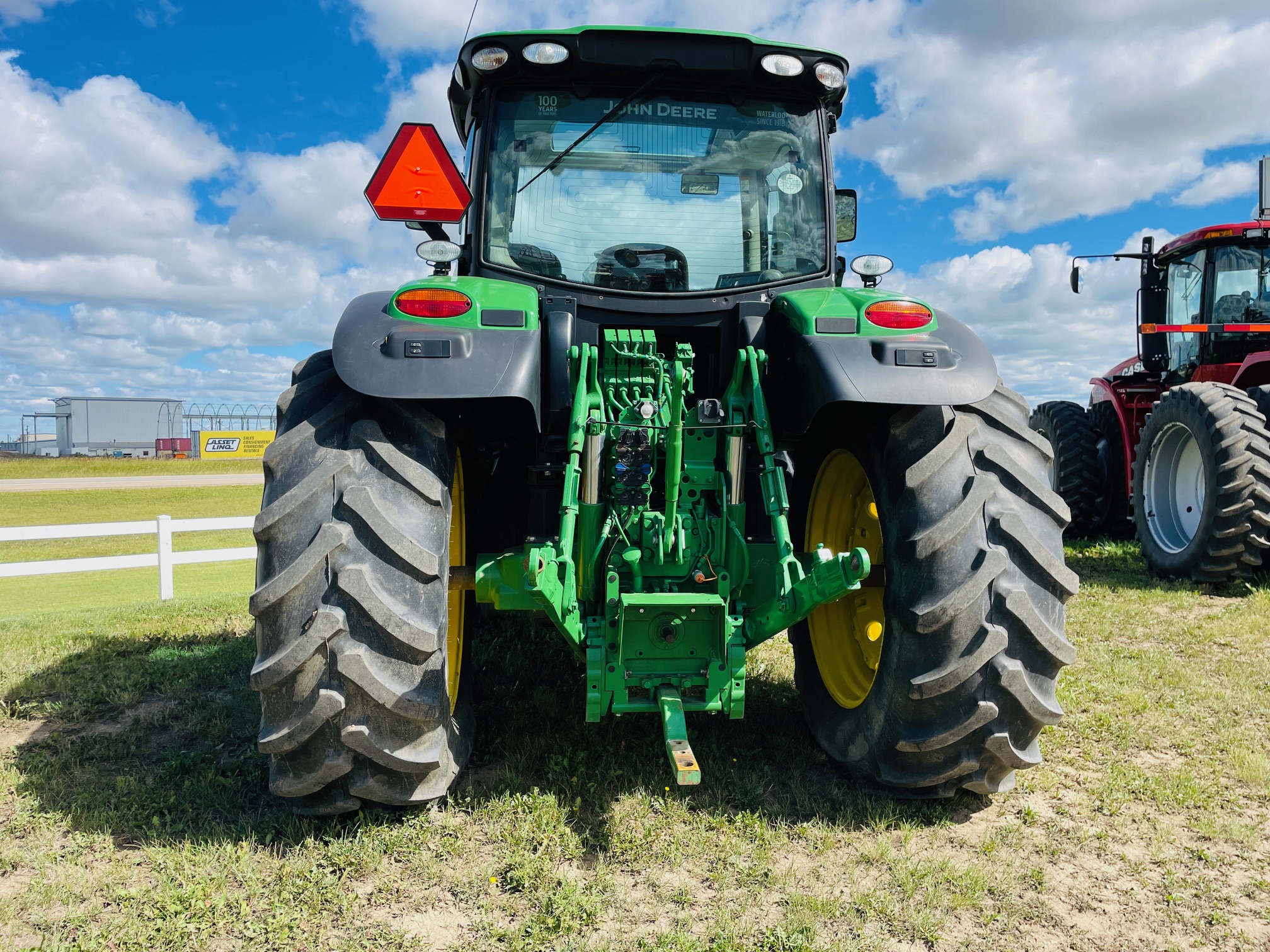 2019 John Deere 6175R Tractor