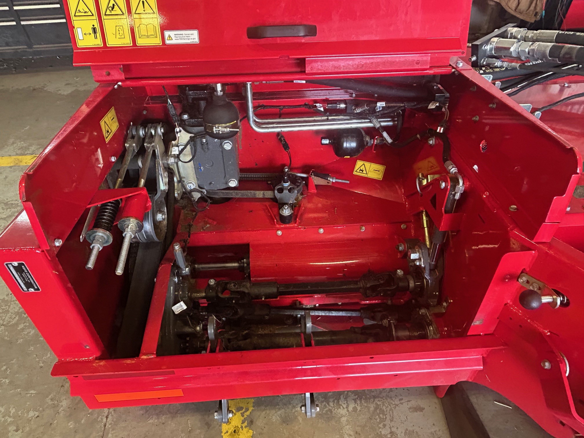 2023 Massey Ferguson 9316S Header