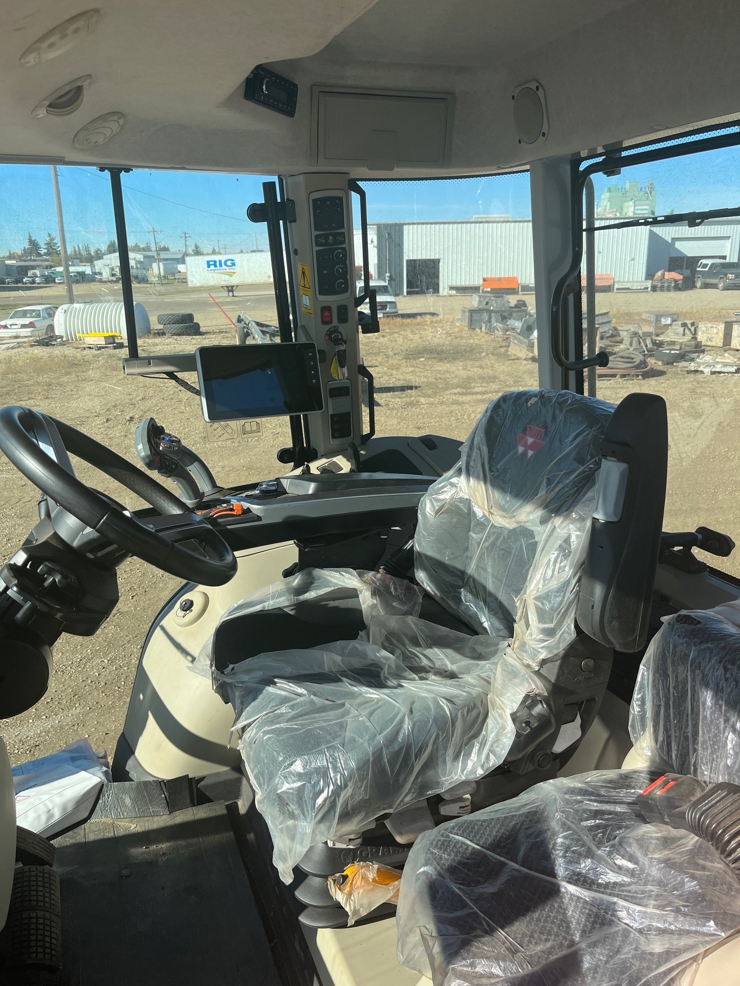 2023 Massey Ferguson 7S.155 Tractor