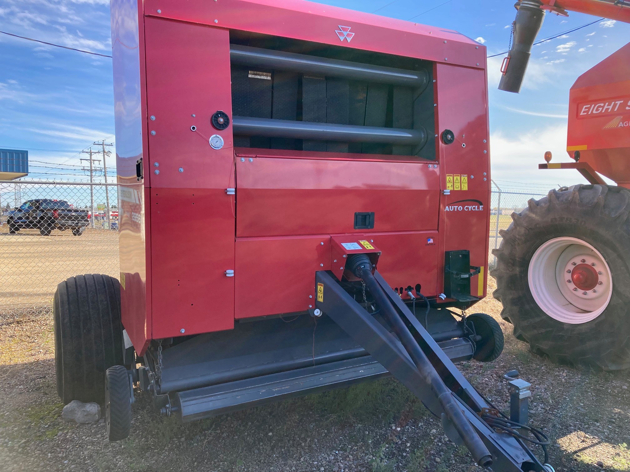 2020 Massey Ferguson 2956A Baler/Round