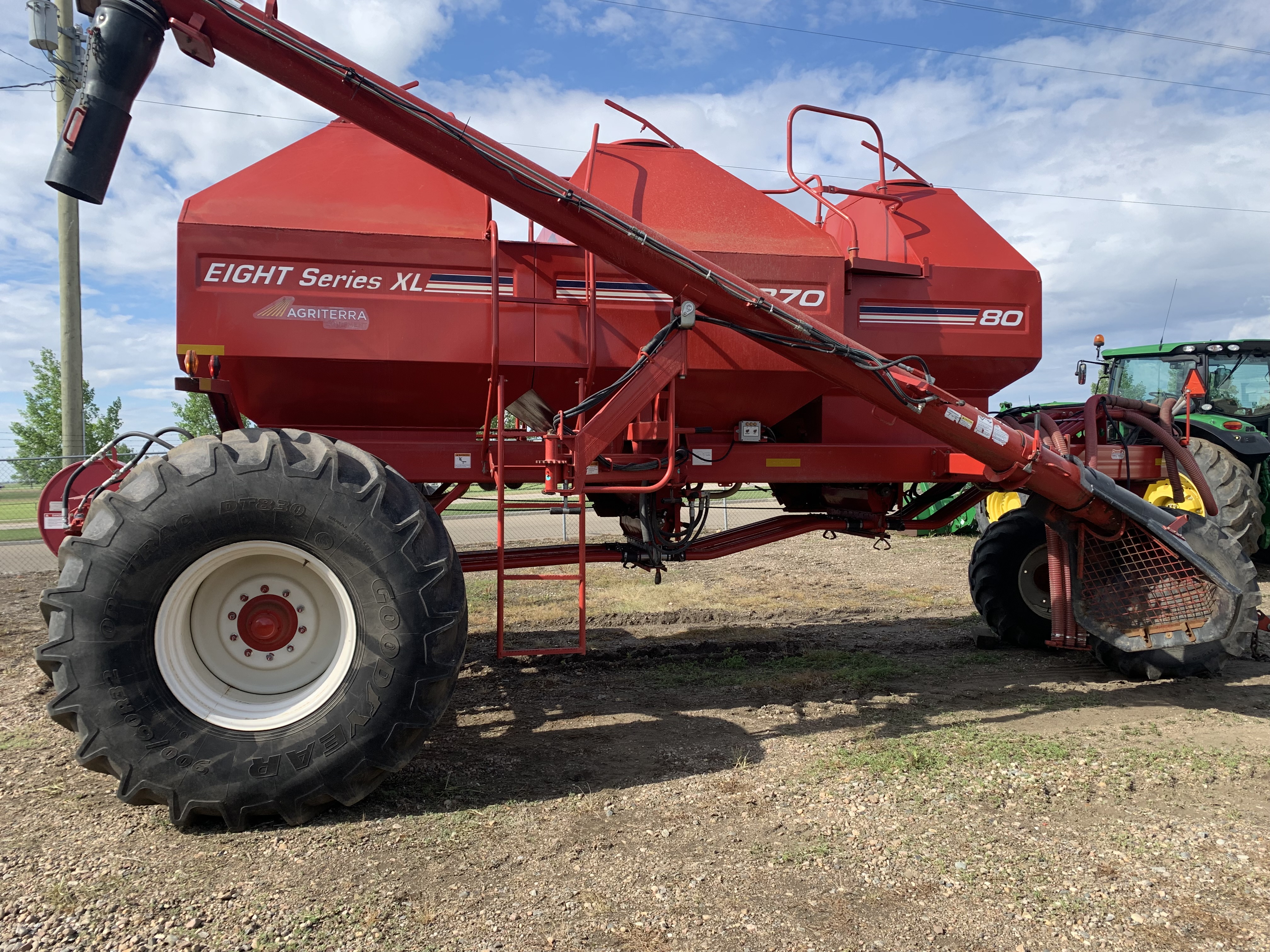 2010 Morris 8370XL Air Tank/Cart