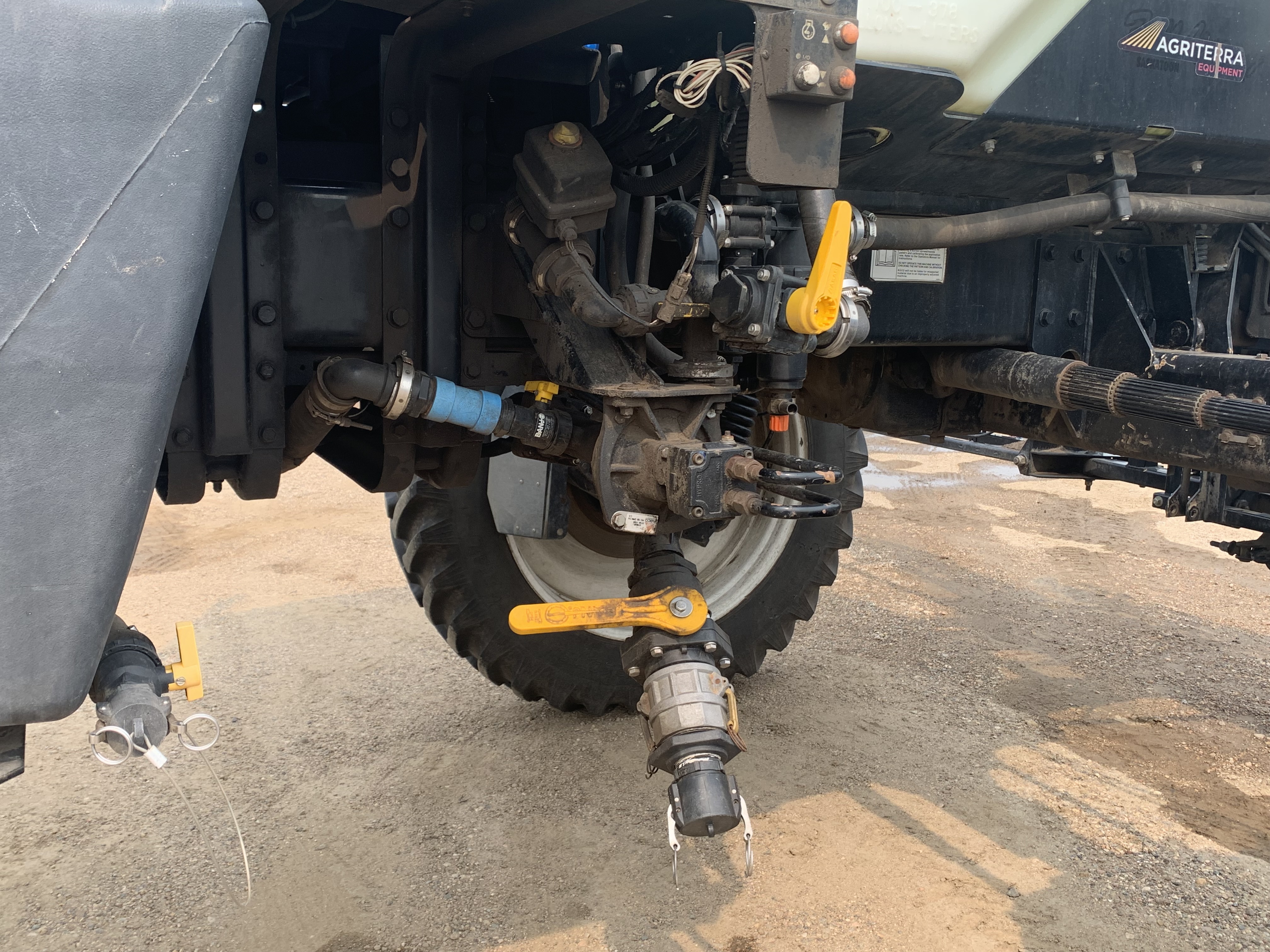 2005 Spra-Coupe 7650 Sprayer/High Clearance