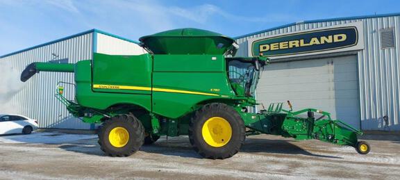 2018 John Deere S780 Combine