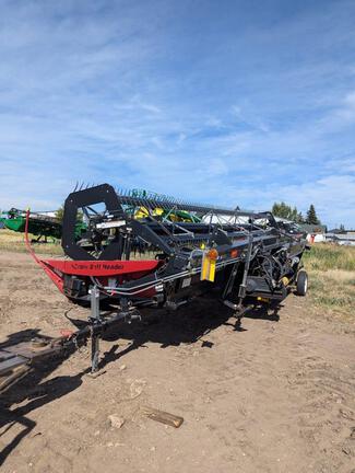 2007 Honey Bee SP30 Header Combine