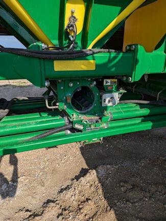 2014 John Deere 1870 & 1910 430 TBH Air Seeder