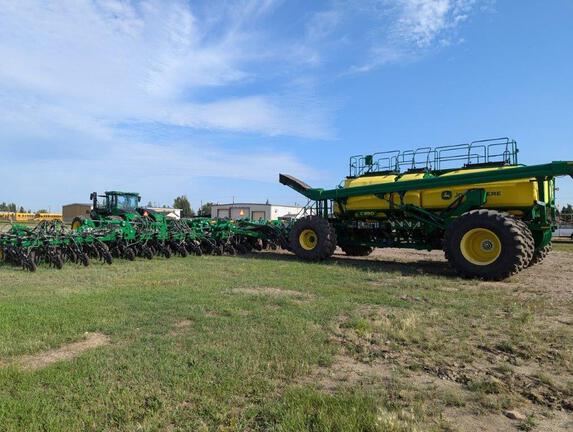 2017 John Deere 1870 Air Seeder