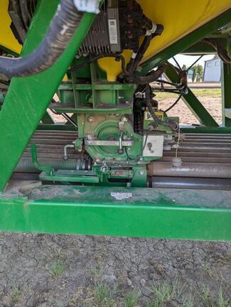 2017 John Deere 1870 Air Seeder