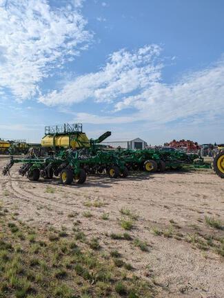 2017 John Deere 1870 Air Seeder