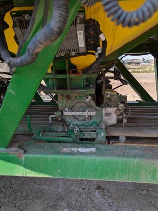 2017 John Deere 1870 Air Seeder