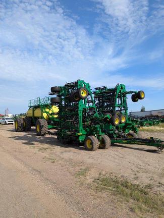 2017 John Deere 1870 Air Seeder