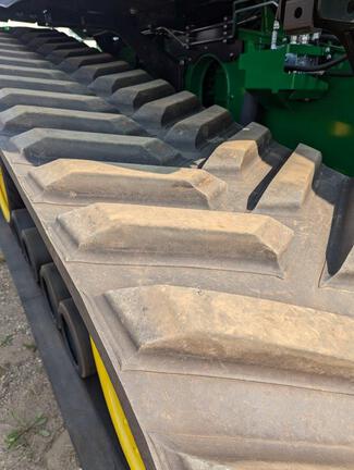 2023 John Deere 9RT 570 Tractor Rubber Track