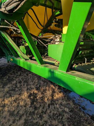 2024 John Deere C650 Air Seeder