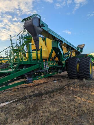 2024 John Deere C650 Air Seeder