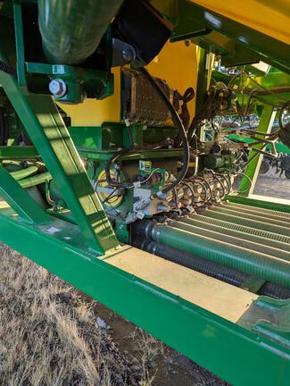 2024 John Deere C650 Air Seeder