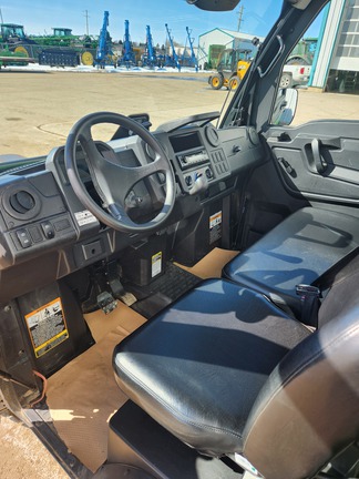 2024 John Deere 835M ATV