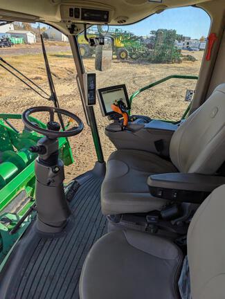 2019 John Deere S780 Combine