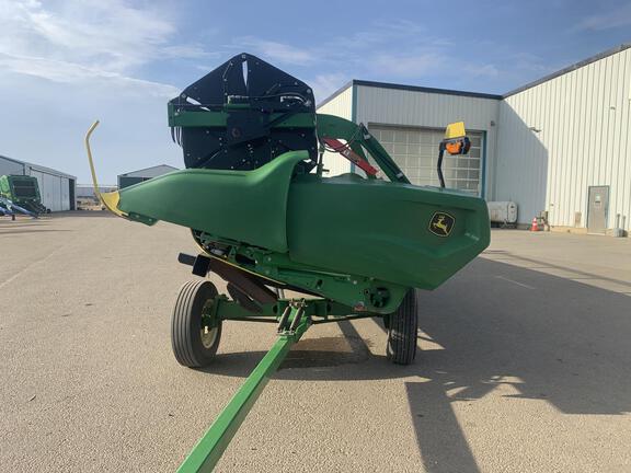 2021 John Deere RD35F Header Combine