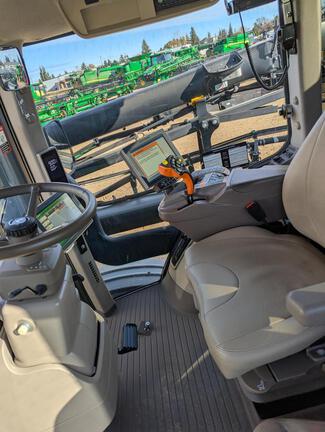 2020 John Deere R4044 Sprayer/High Clearance