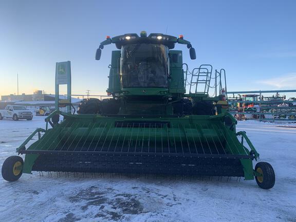 2020 John Deere S780 Combine