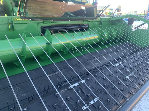 2020 John Deere S780 Combine