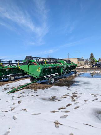2020 John Deere 740FD Header Combine