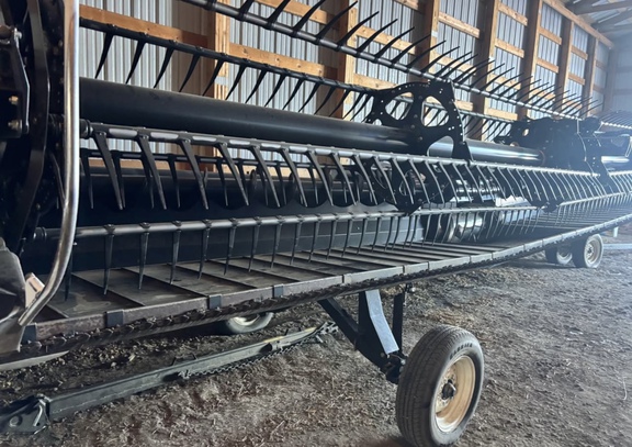 2017 MacDon FD75 Header Combine