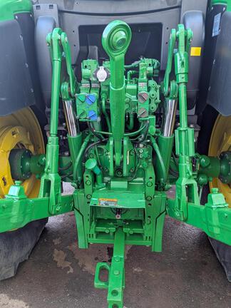 2015 John Deere 6125R Tractor