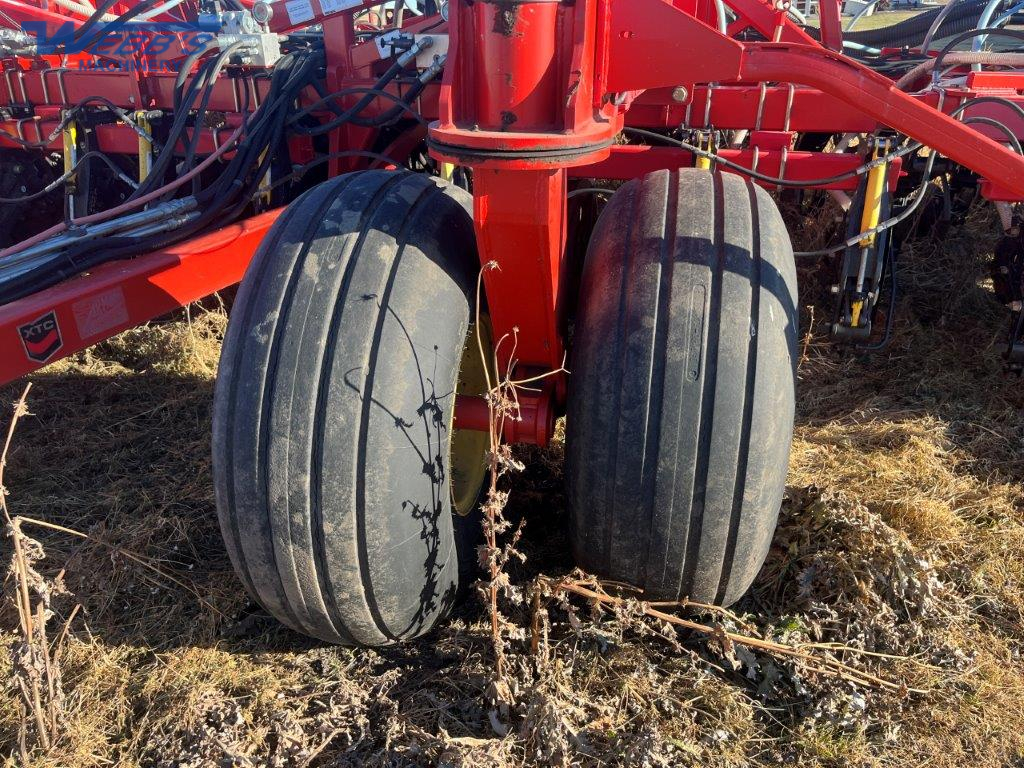 2012 Bourgault 3320XTC/6550ST Air Drill