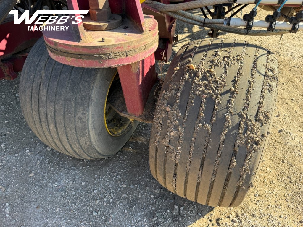 2014 Seed Hawk 8012/600 TBT Air Drill