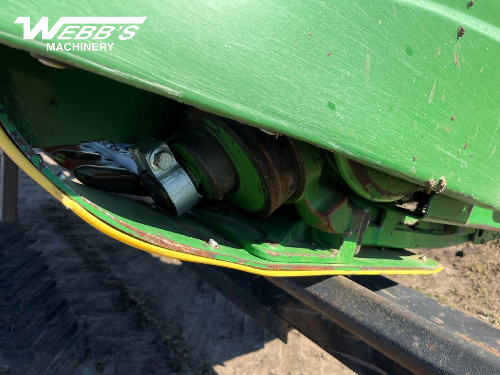 2013 John Deere 635F Header Combine