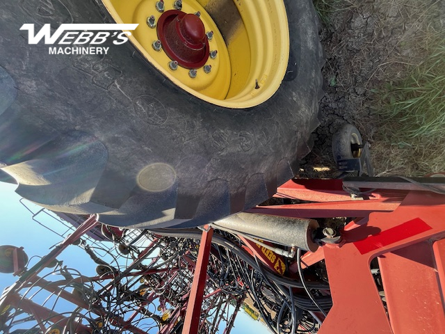 2011 Seed Hawk 6510/600 Air Drill