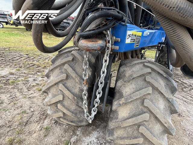 2012 New Holland P1060 Air Tank/Cart