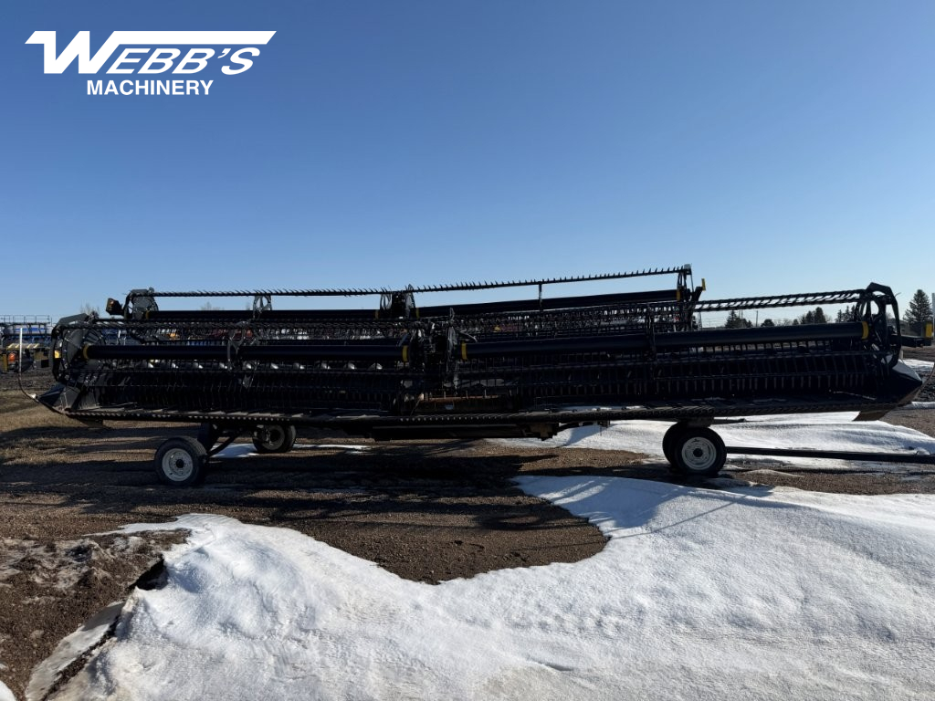 2019 MacDon FD135 Header Combine