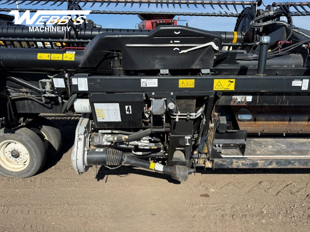 2019 MacDon FD135 Header Combine