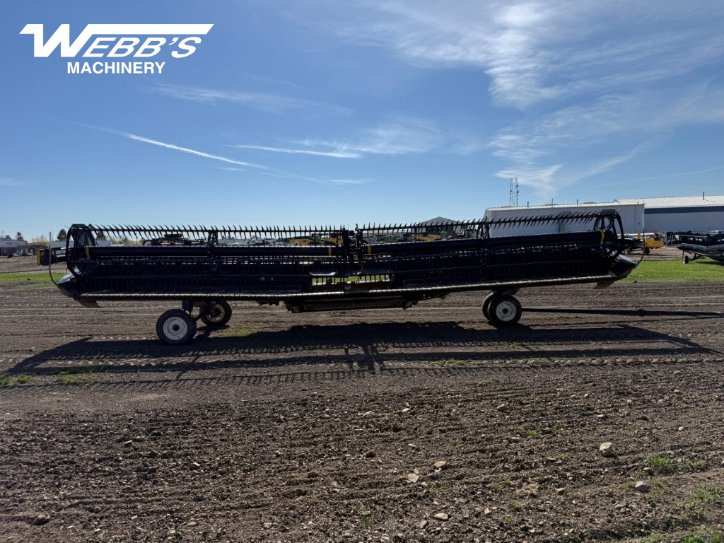 2019 MacDon FD135 Header Combine