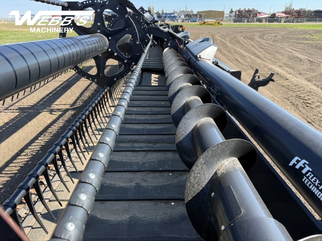 2019 MacDon FD135 Header Combine