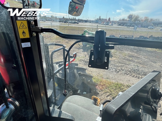 2024 Versatile 620 Tractor