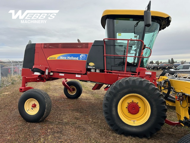 2011 New Holland H8040 Windrower