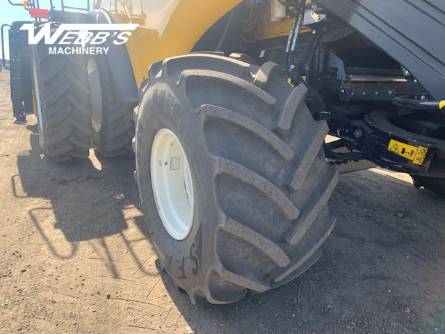 2024 New Holland CR8.90Z Combine