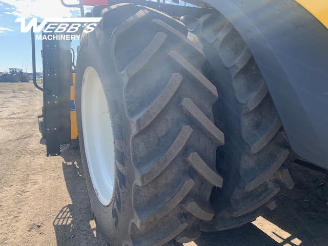 2024 New Holland CR8.90Z Combine