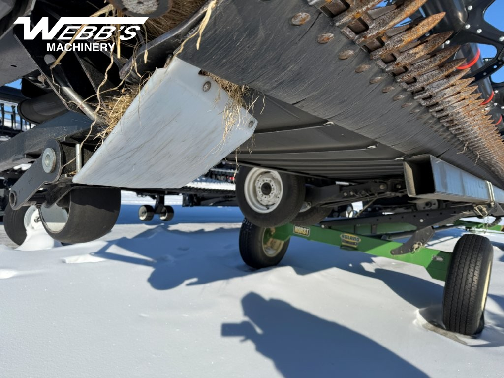 2018 MacDon FD140 Header Combine