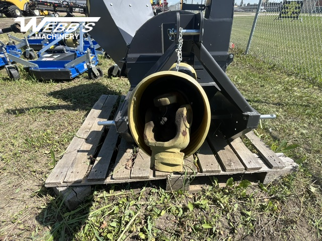 2024 New Holland 733CN43917FP Wood Chipper