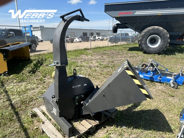 2024 New Holland 733CN43917FP Wood Chipper