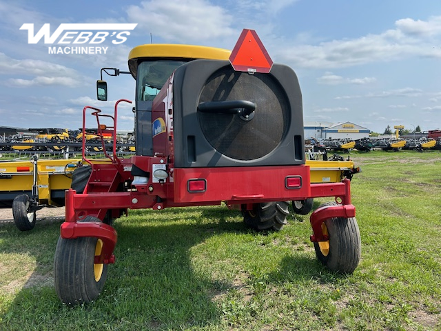 2013 New Holland H8040 Windrower