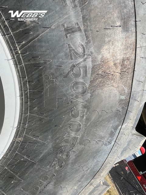 2025 Demco 1500 Grain Cart