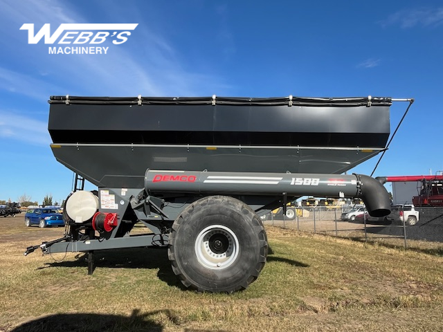 2025 Demco 1500 Grain Cart