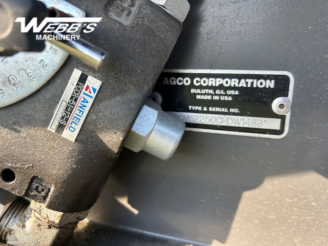 2013 Challenger WR9740 Windrower