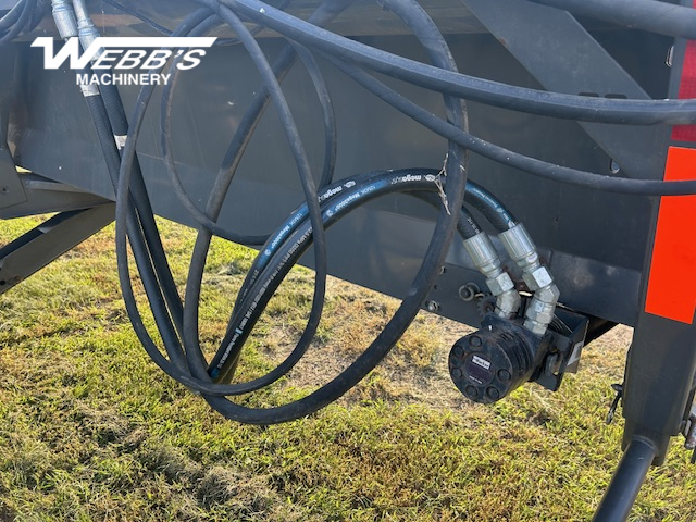 2013 Challenger WR9740 Windrower