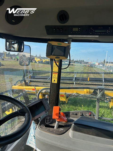 2013 Challenger WR9740 Windrower